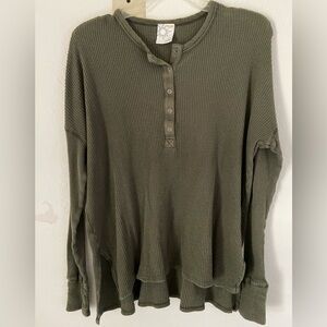Aerie Offline Olive Waffle Knit Long Sleeve Henley Top
